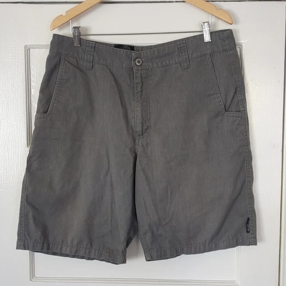 Metal Mulisha MMA Skull Chino‎ Shorts Sz 36 Gray 35